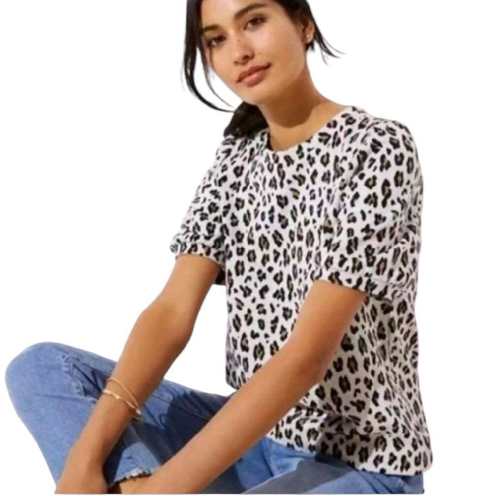 LOFT Leopard Print Puff Sleeve Top - Picture 2 of 9
